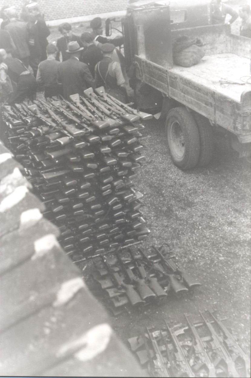 Tyske våben på Herlufsholm   Maj 1945   NæsArk